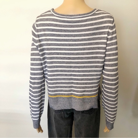 Marie Claire Oversized Relaxed Fit Casual Strips Gray Scoop Neck Sweater. Medium - Picture 3 of 15